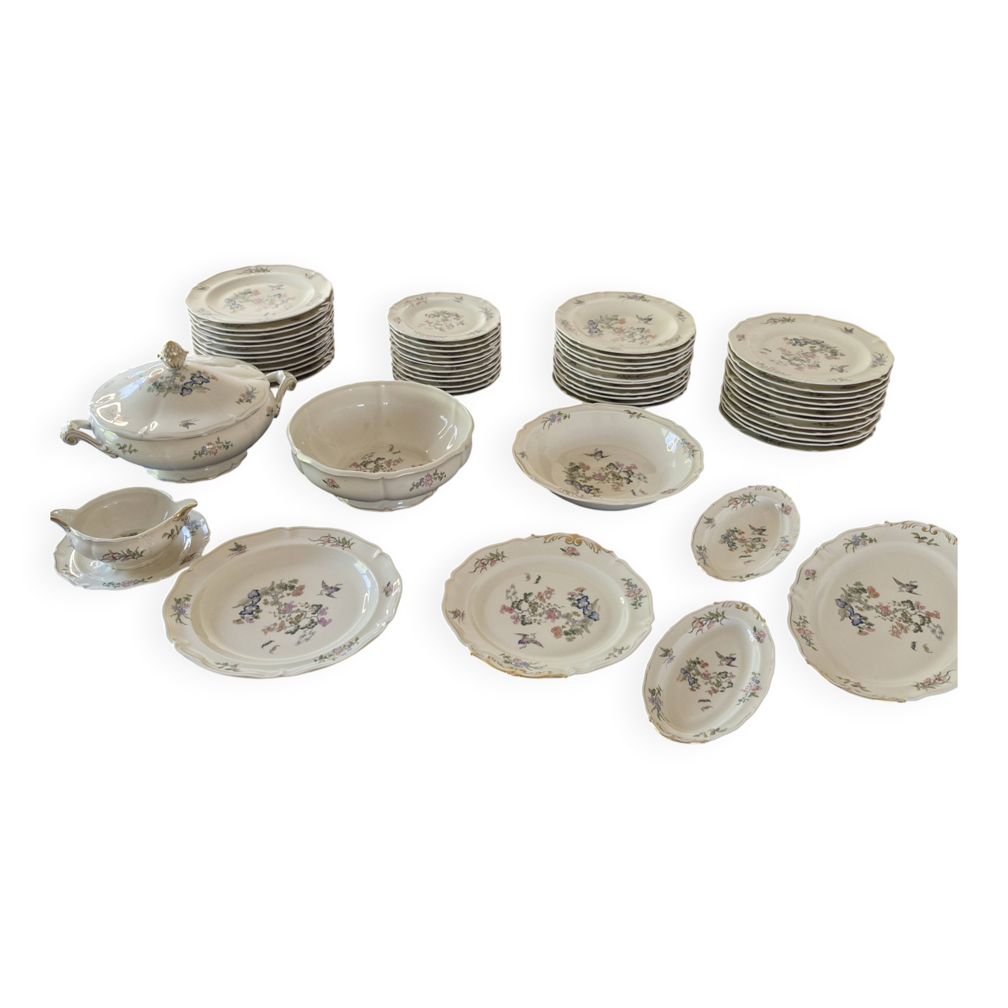 Limoges porcelain table service from the Old Royal Factory – 58 pieces