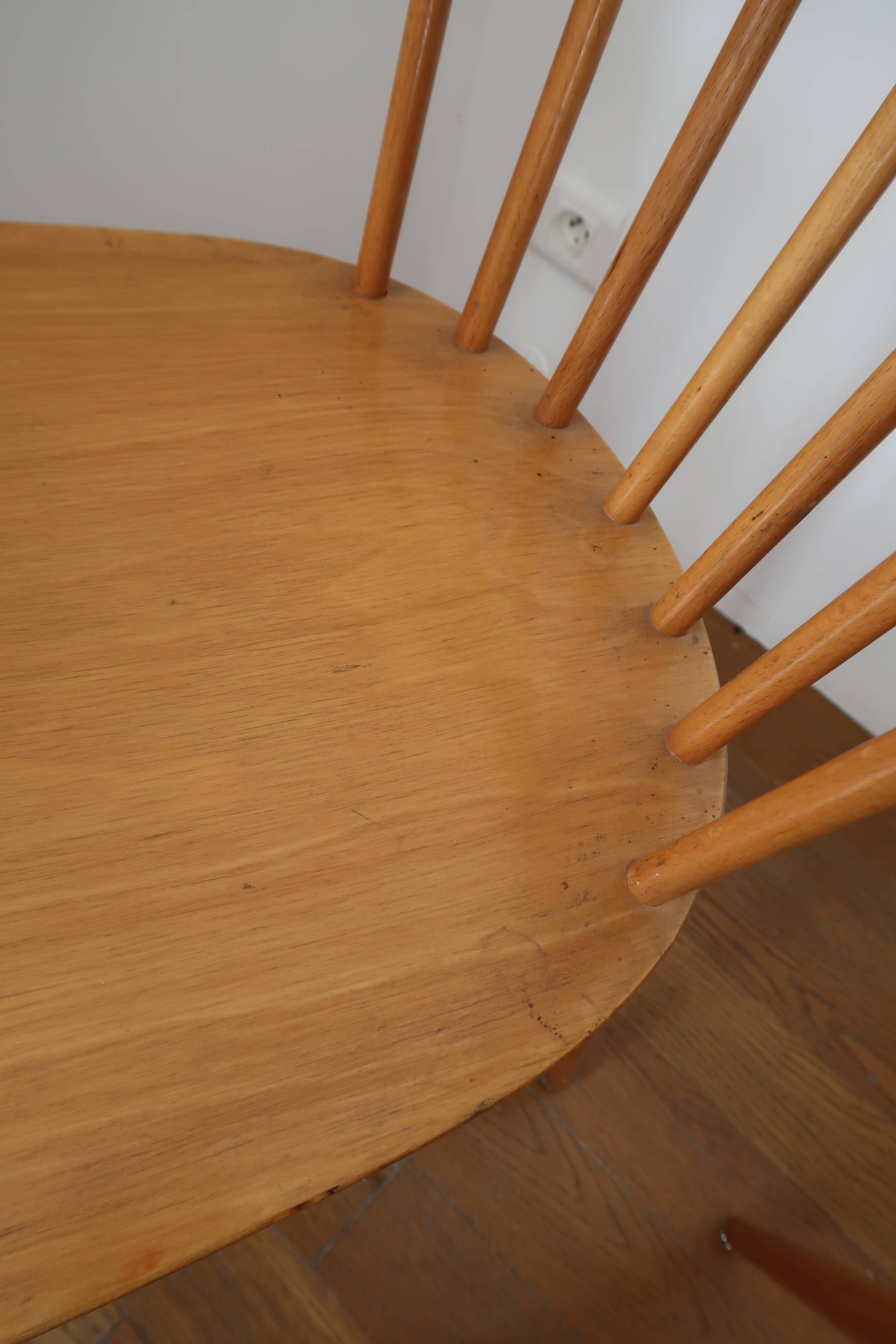 Pair of Scandinavian style chairs