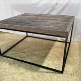Table basse en bois brut