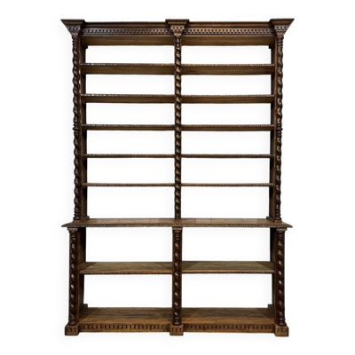 Bibliothèque de boiserie en chêne et sapin début XXème