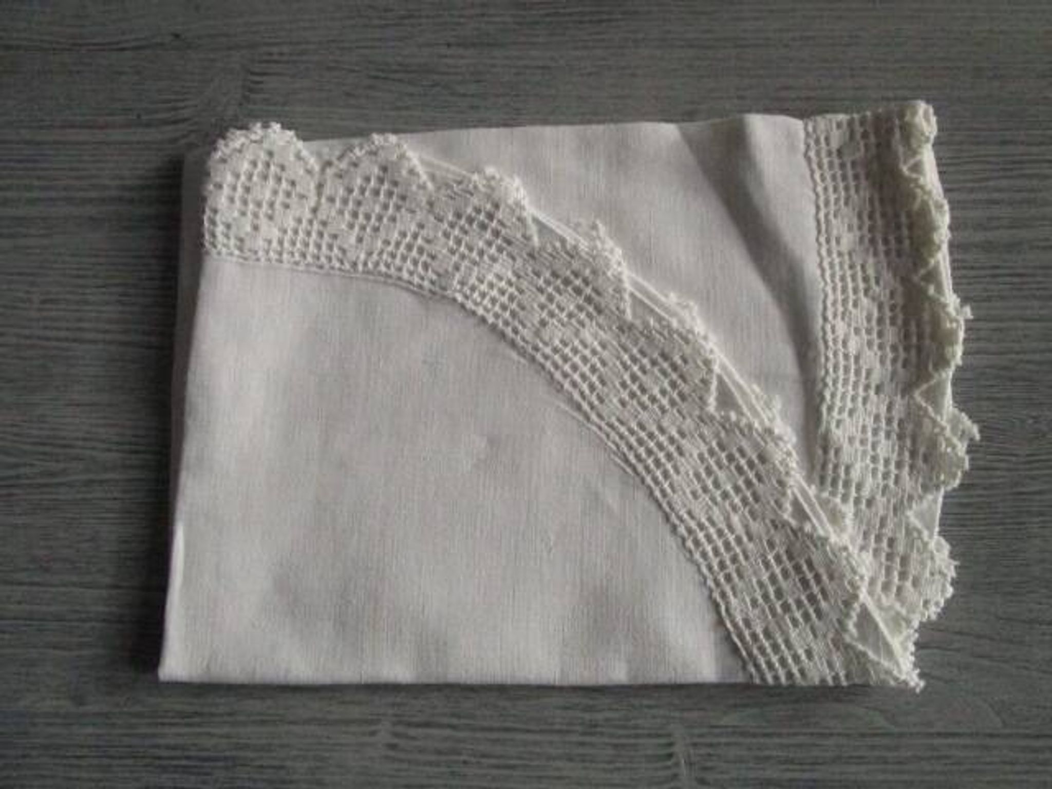 Half-moon old embroidered cradle pillowcase