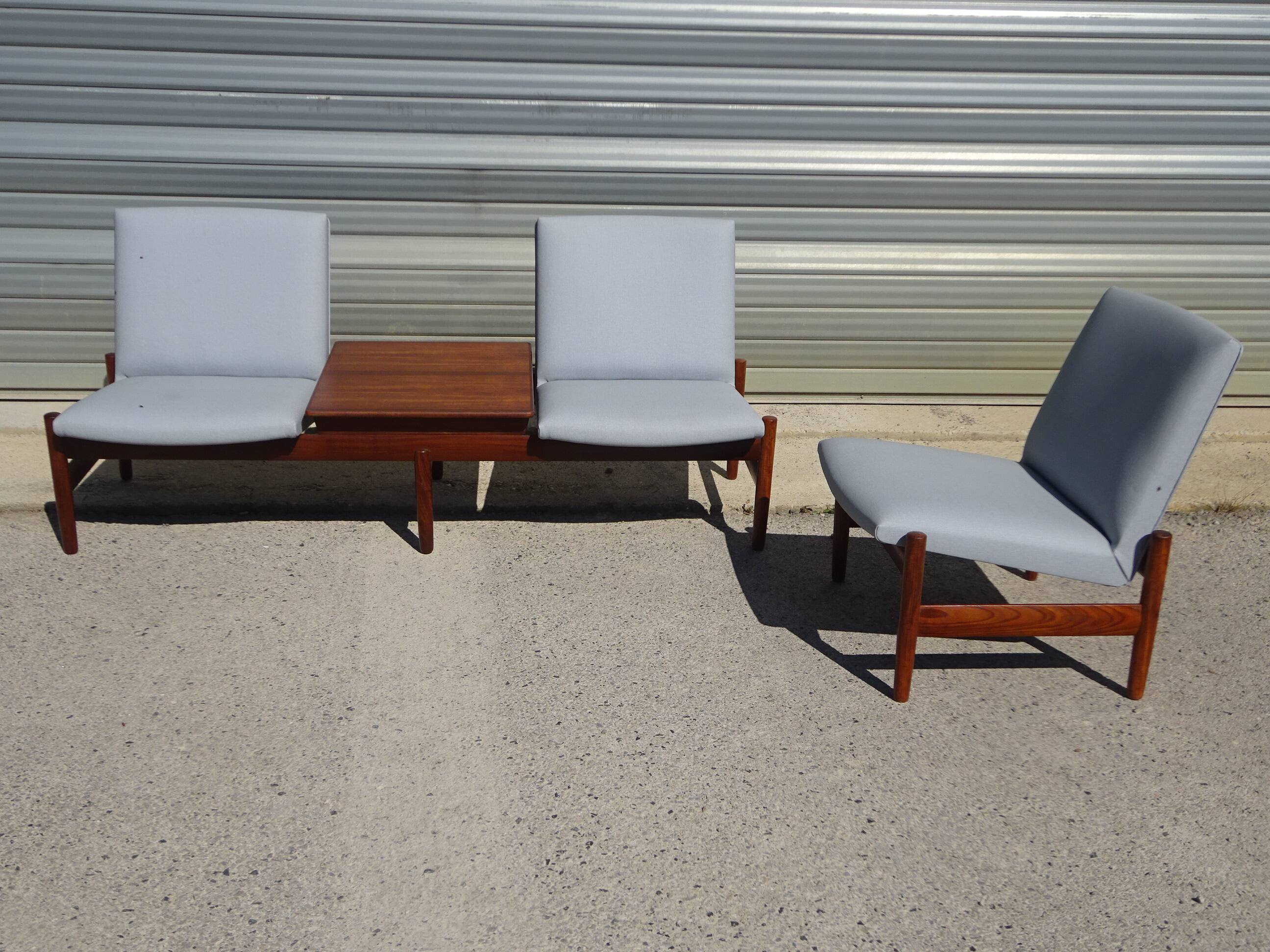 Modular 3-seater sofa + a teak coffee table by Karl SØrlie & SØnner