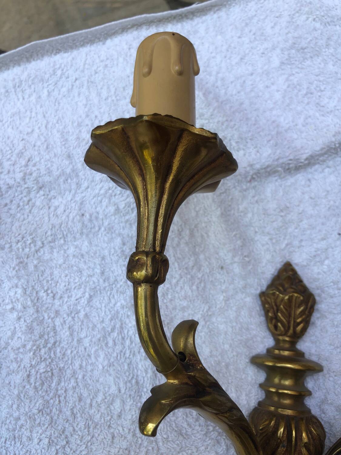 Pair of Louis XVI style bronze wall lights