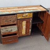 Buffet en bois coloré