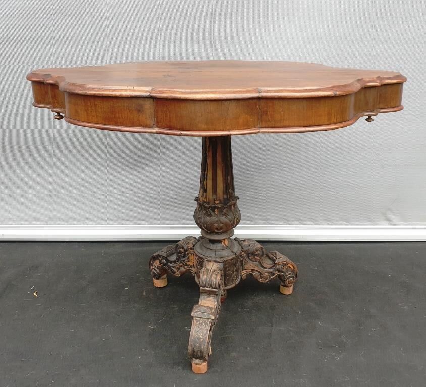Louis Philippe violin lounge table 1830