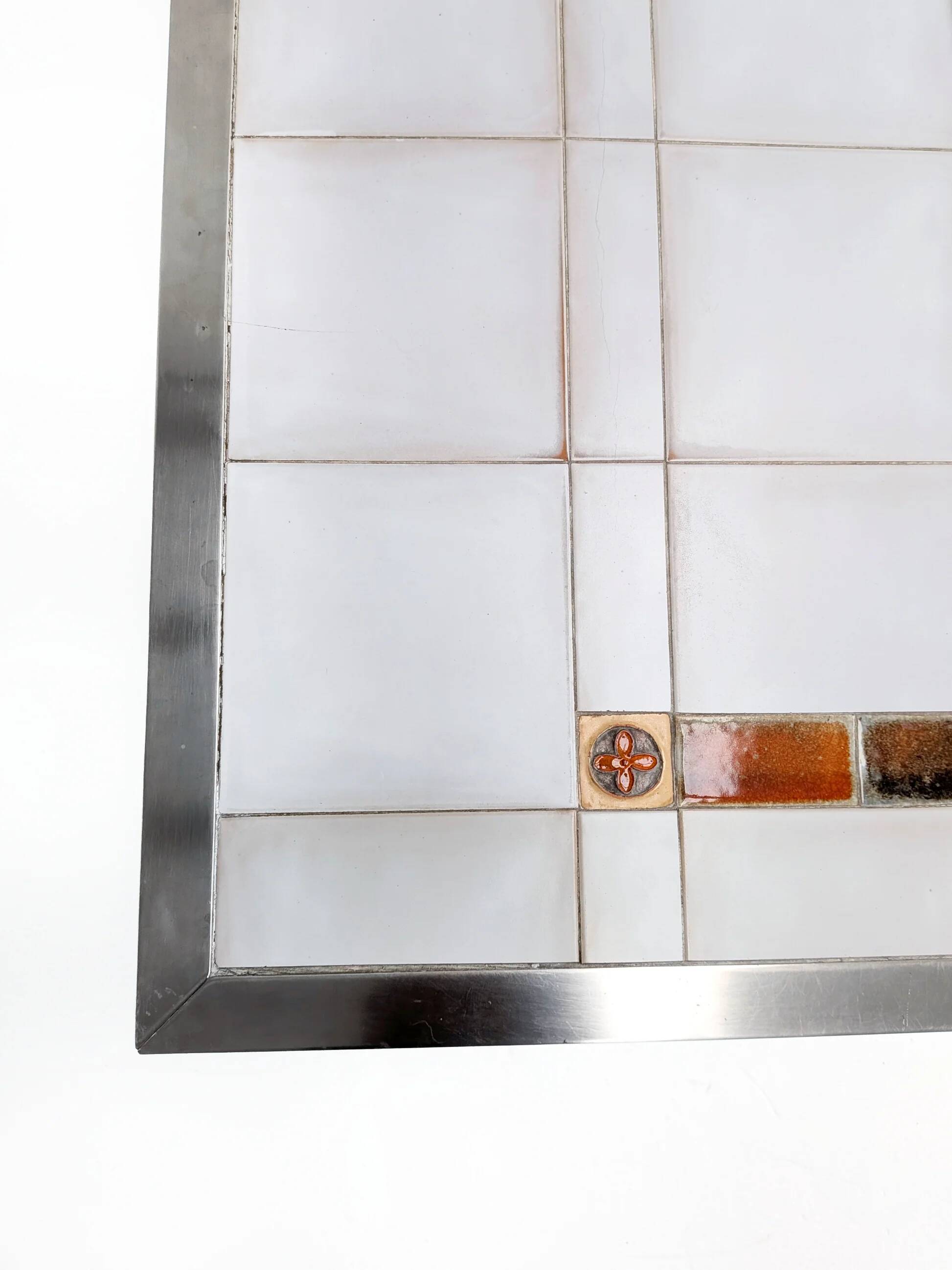 Table basse en carreaux de céramique de Jean Gregorieff pour Roche Bobois, années 1970