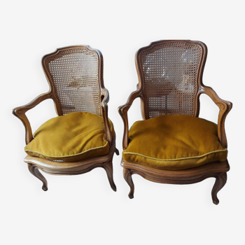 Paire de fauteuils  style Louis XV