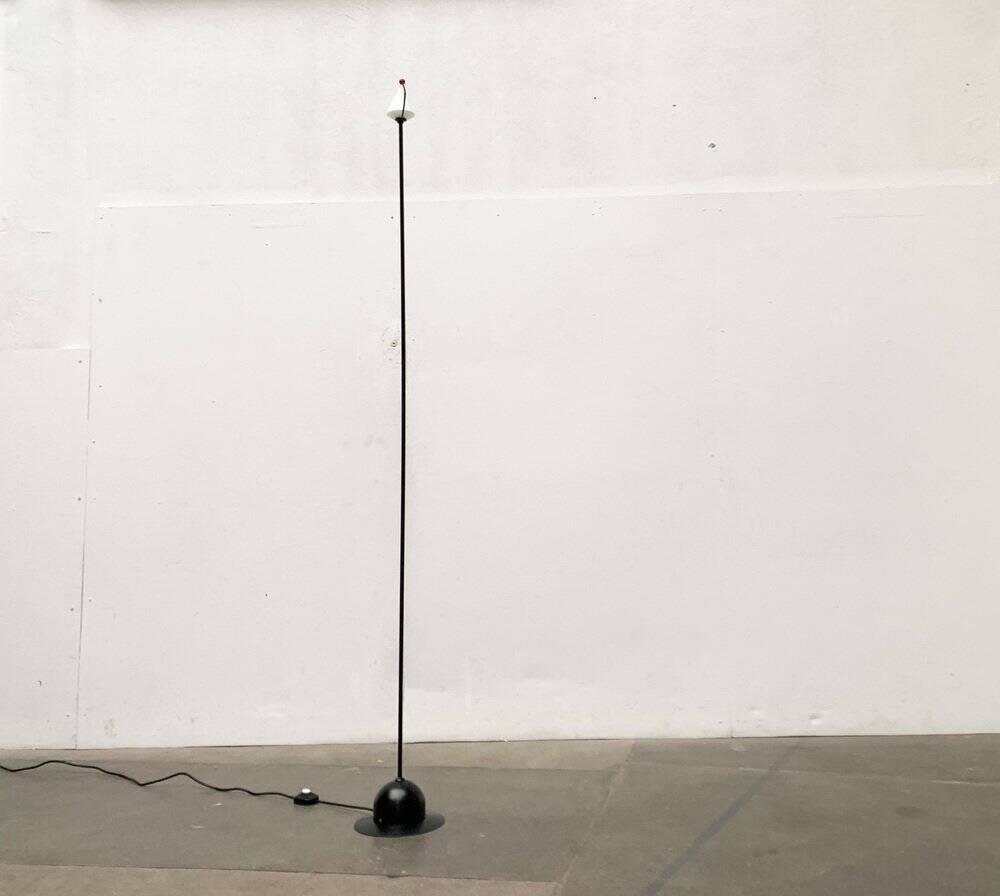 Postmodern German floor lamp from the 1980s by Aro Leuchten.