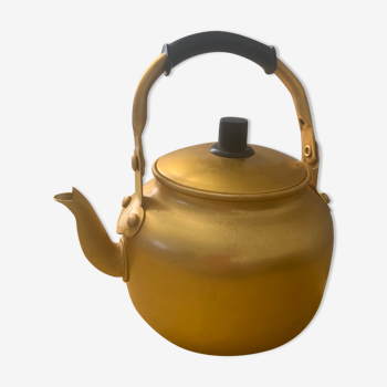 Saharan teapot