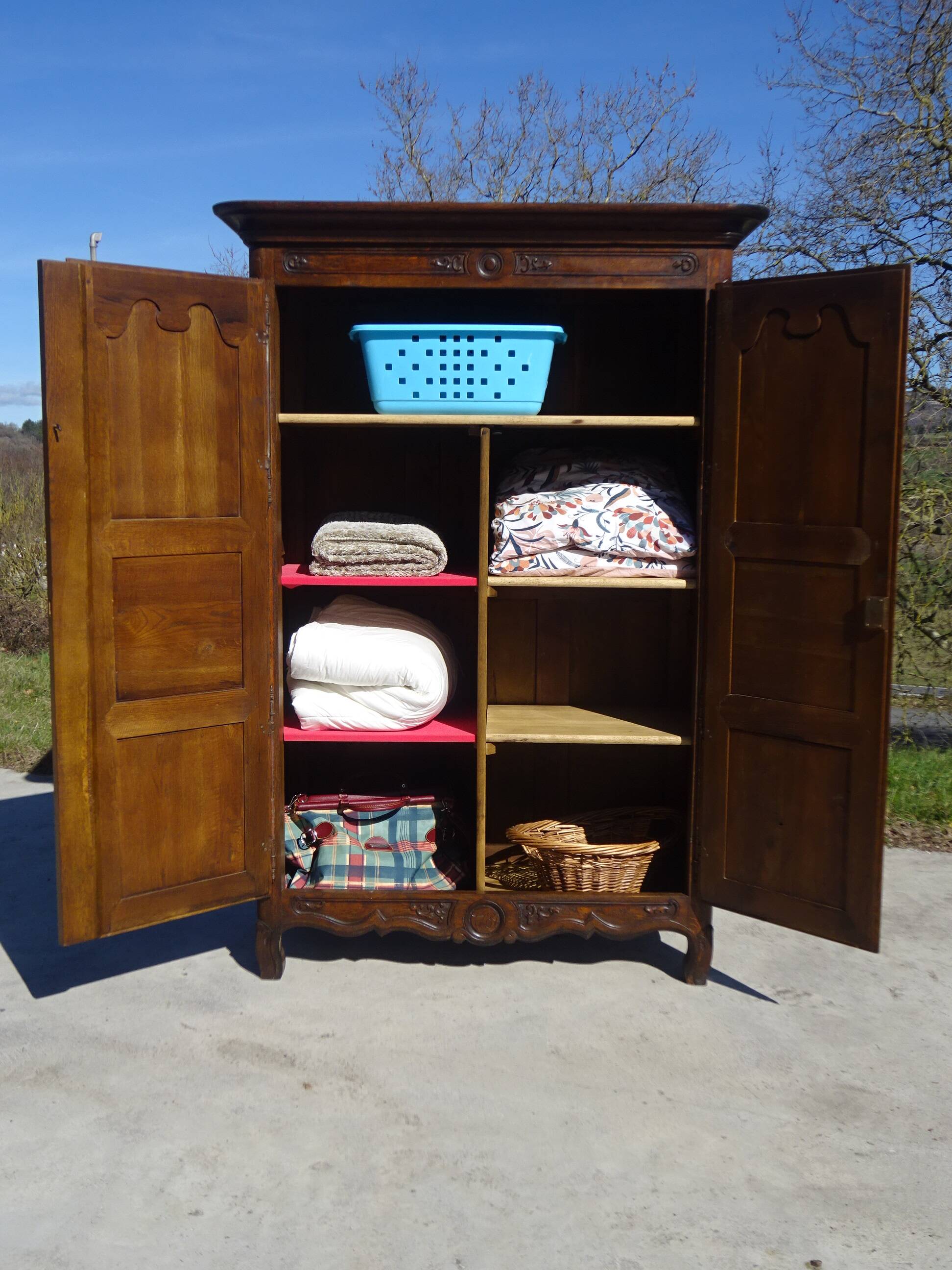Solid oak wardrobe, Renaissance style