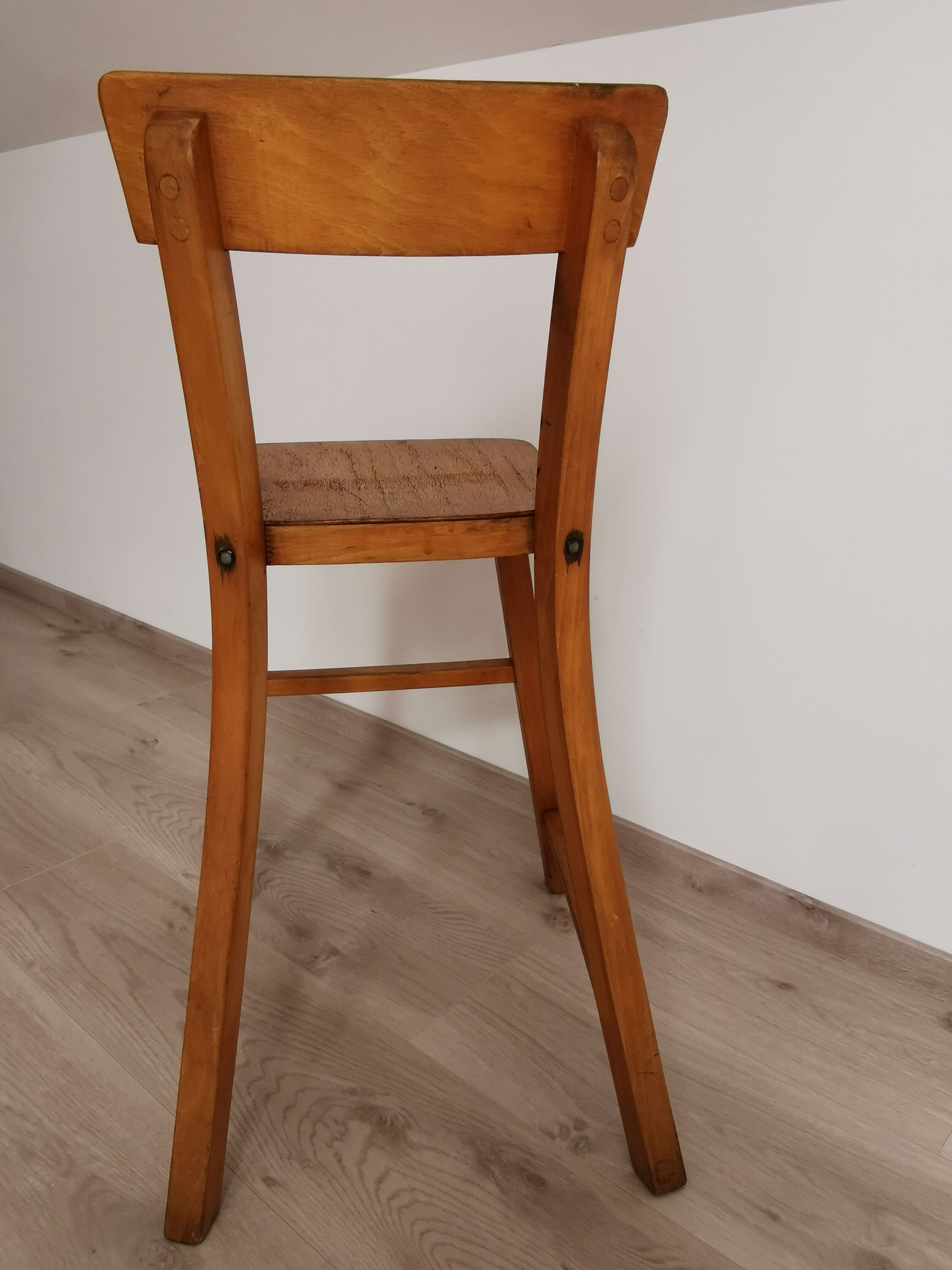 Child chair