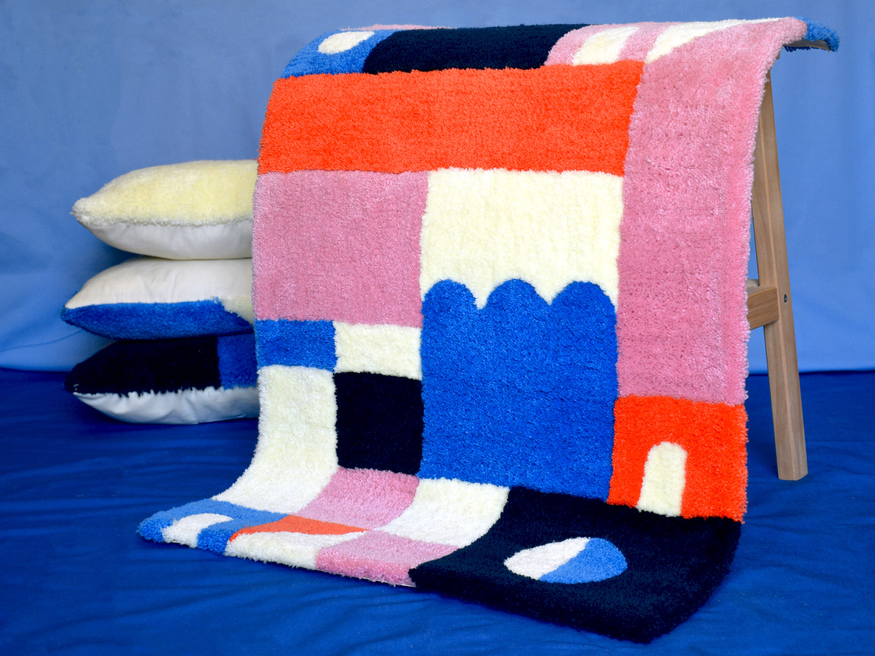 Tapis tufté rectangulaire géométrique 90x60cm