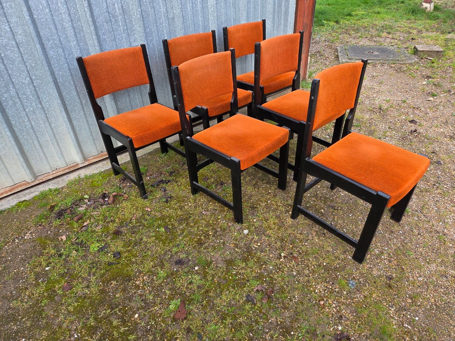 Set of 6 beautiful vintage brutalist chairs.