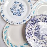 Assiettes plates bleu vintage