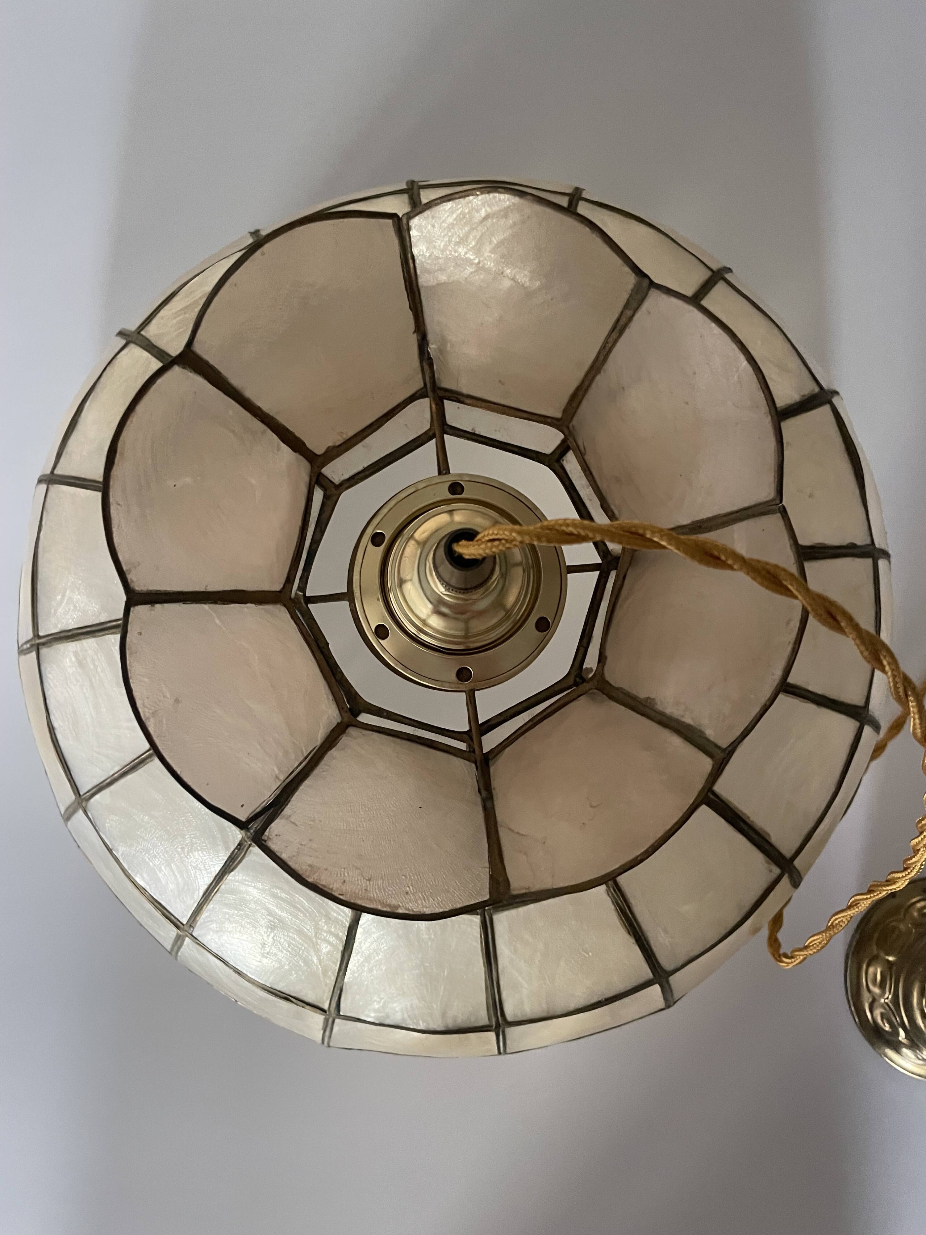 Large pendant lamp with mother-of-pearl and brass shade