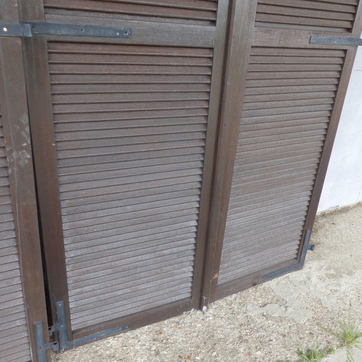Suite of 4 wooden shutters L 69.5 x H 247 cm