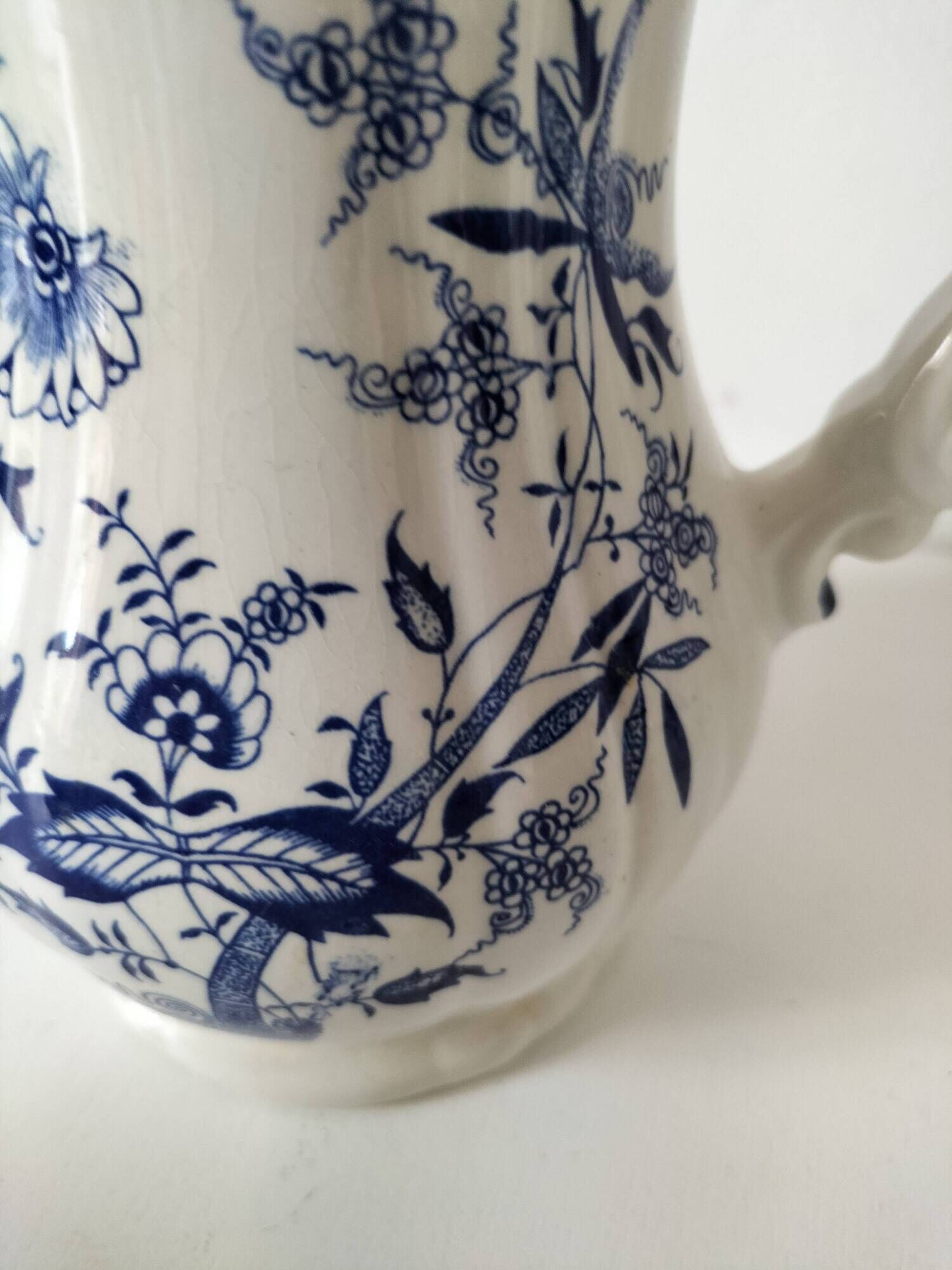 Trio of jugs and cup Sarreguemines Lancaster decoration