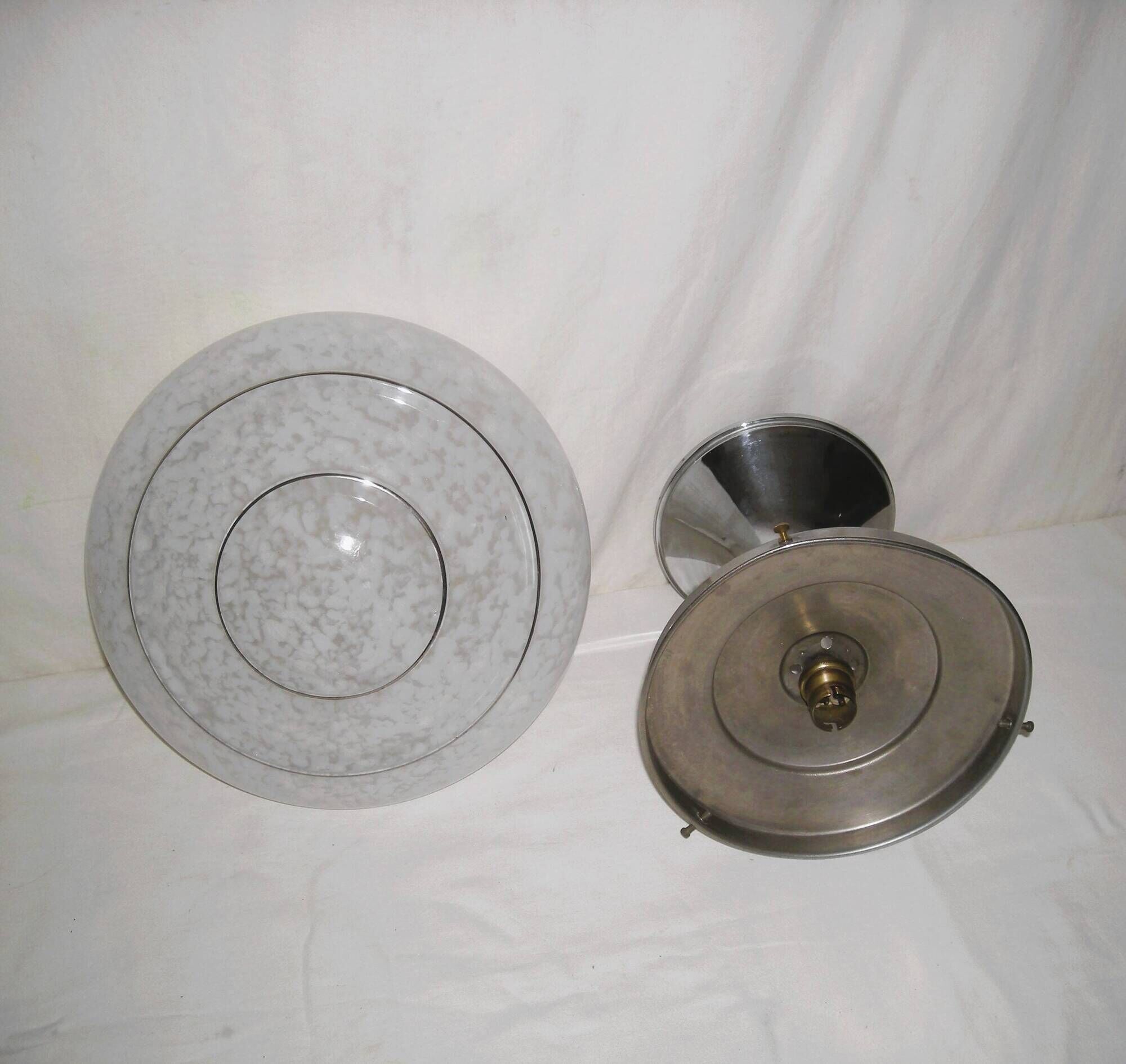Lustre soucoupe - art déco des années 30