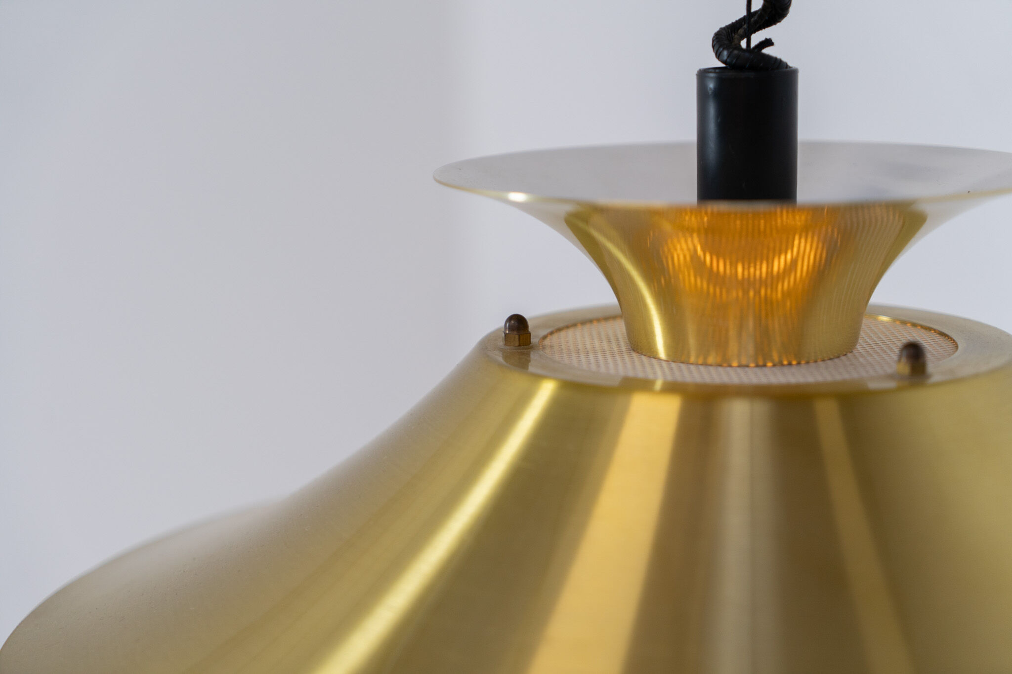 Brass coloured pendant light by Frandsen