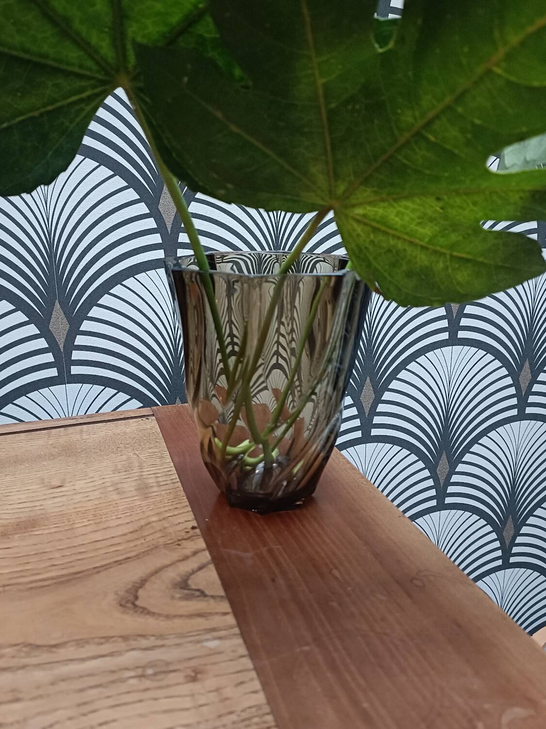Vase verre fumé vintage