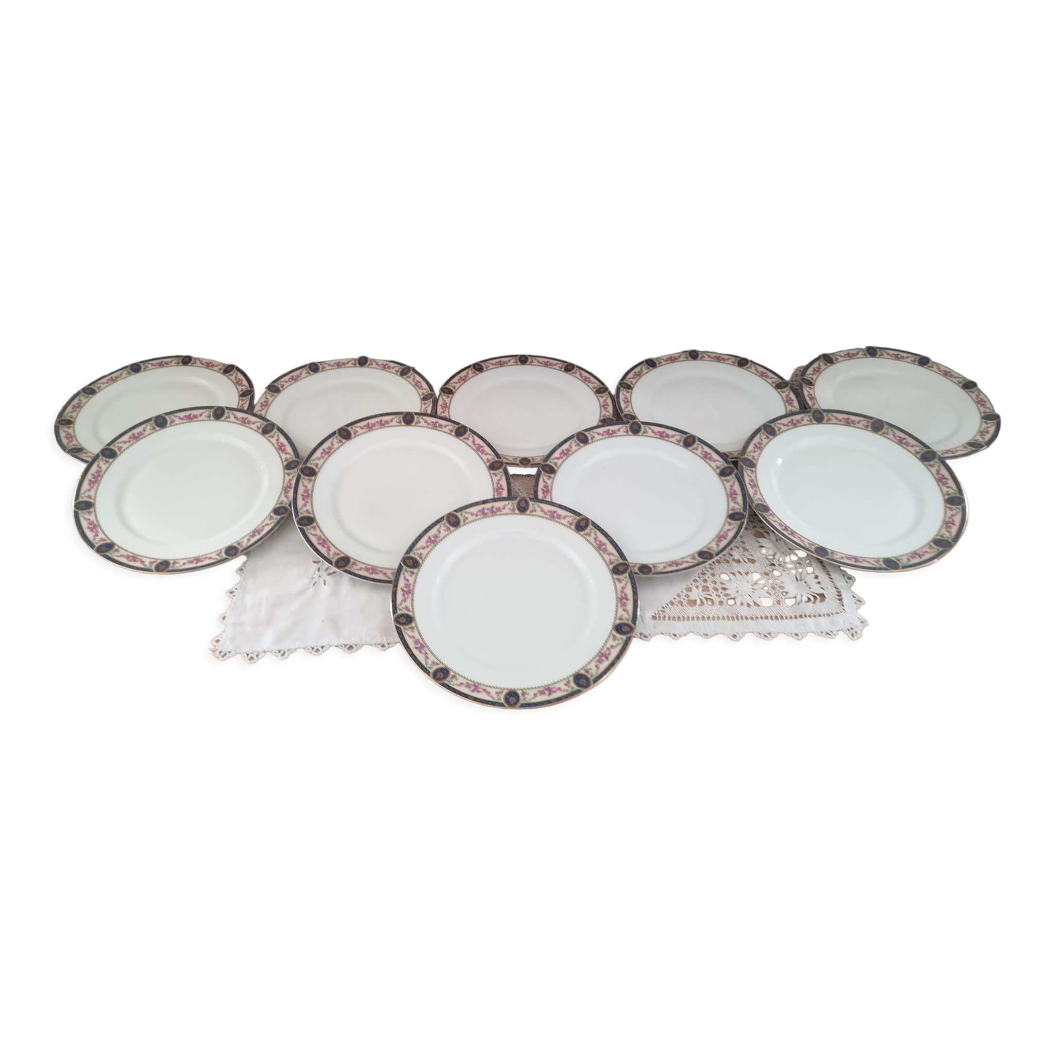 Set of 10 flat plates in Limoges porcelain stamp RN frieze blue old pinks