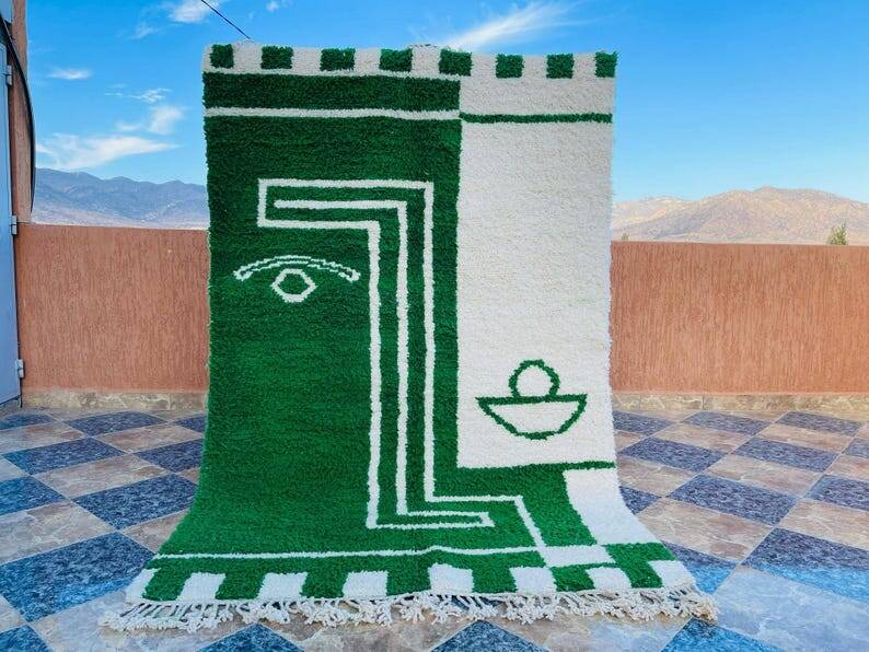 Handmade Moroccan Rug 250cm x 150cm