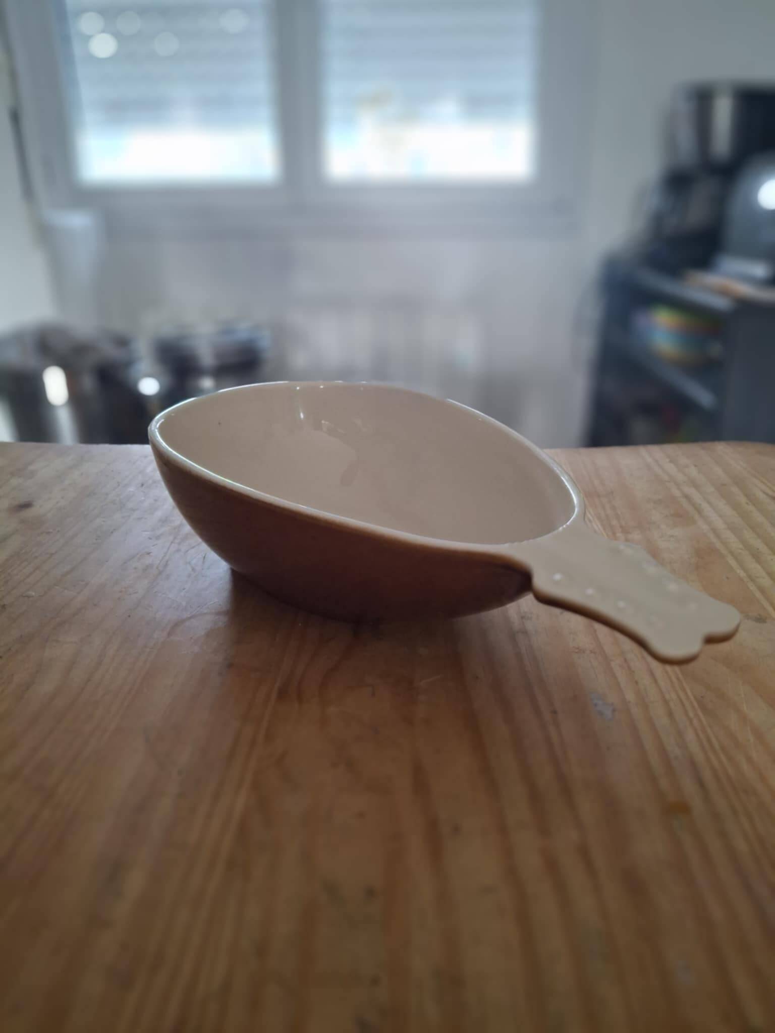 Plat en céramique - guitare - BCI France, vintage