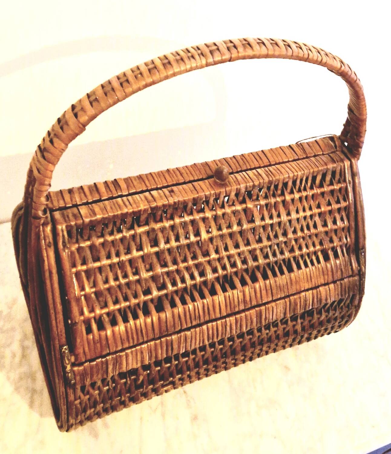 1960s wicker basket handbag