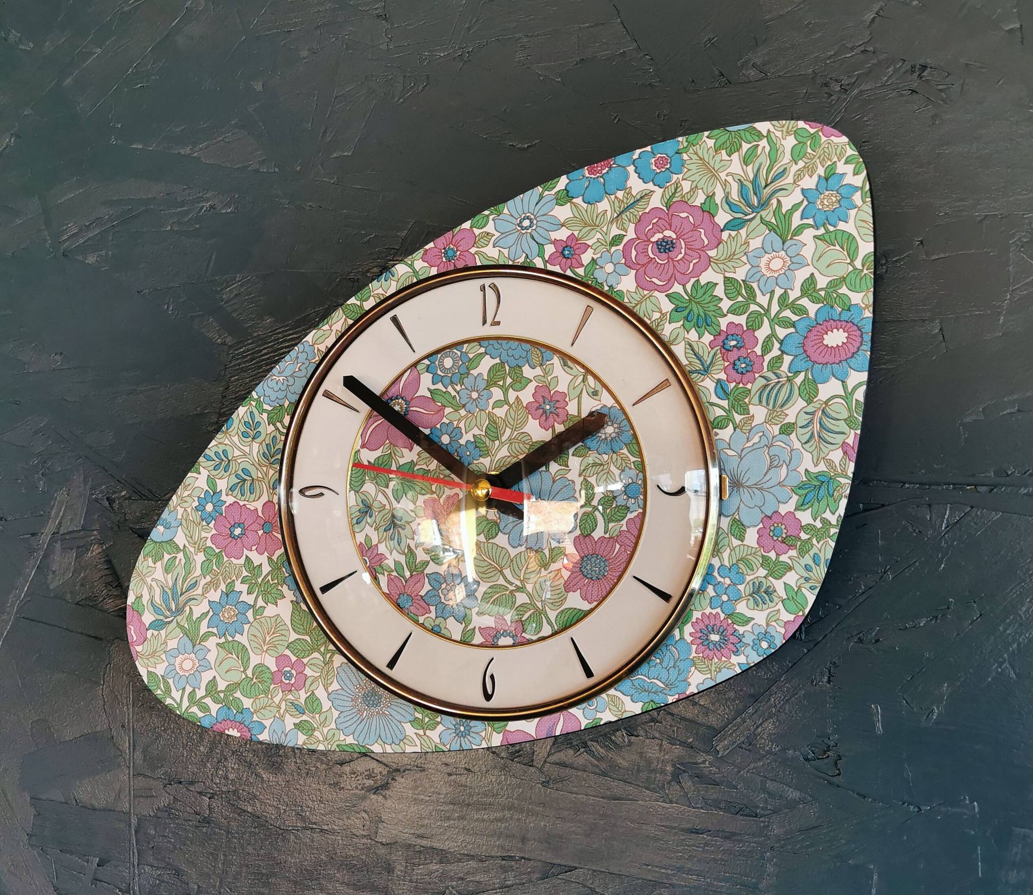 Vintage formica clock silent asymmetrical wall pendulum "Flowered blue purple"