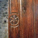 French oak armoire, late 17th - early 18th century, Louis XIV provincial style with hand-carved rosettes