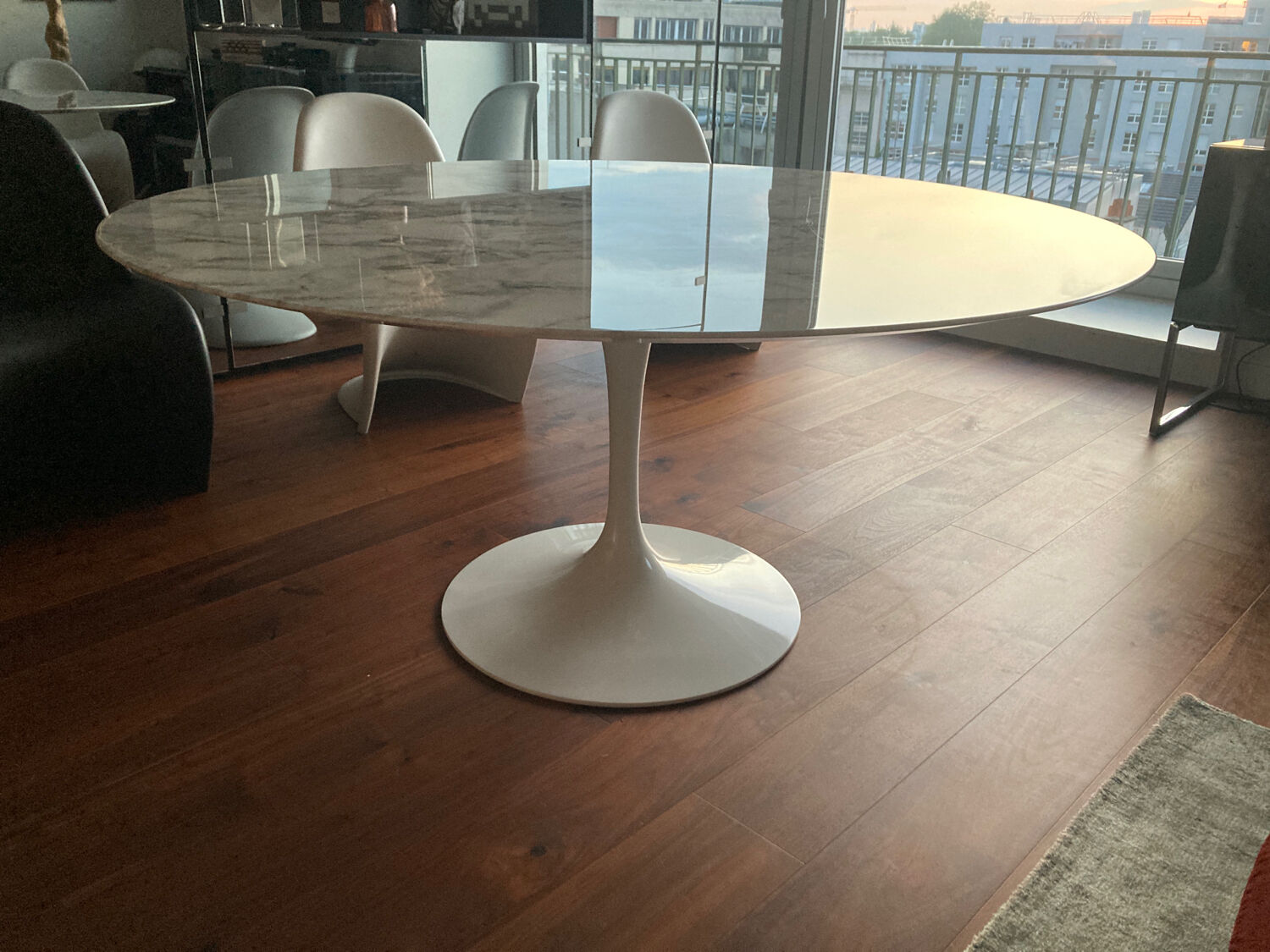 Saarinen Eero table, Knoll 152cm