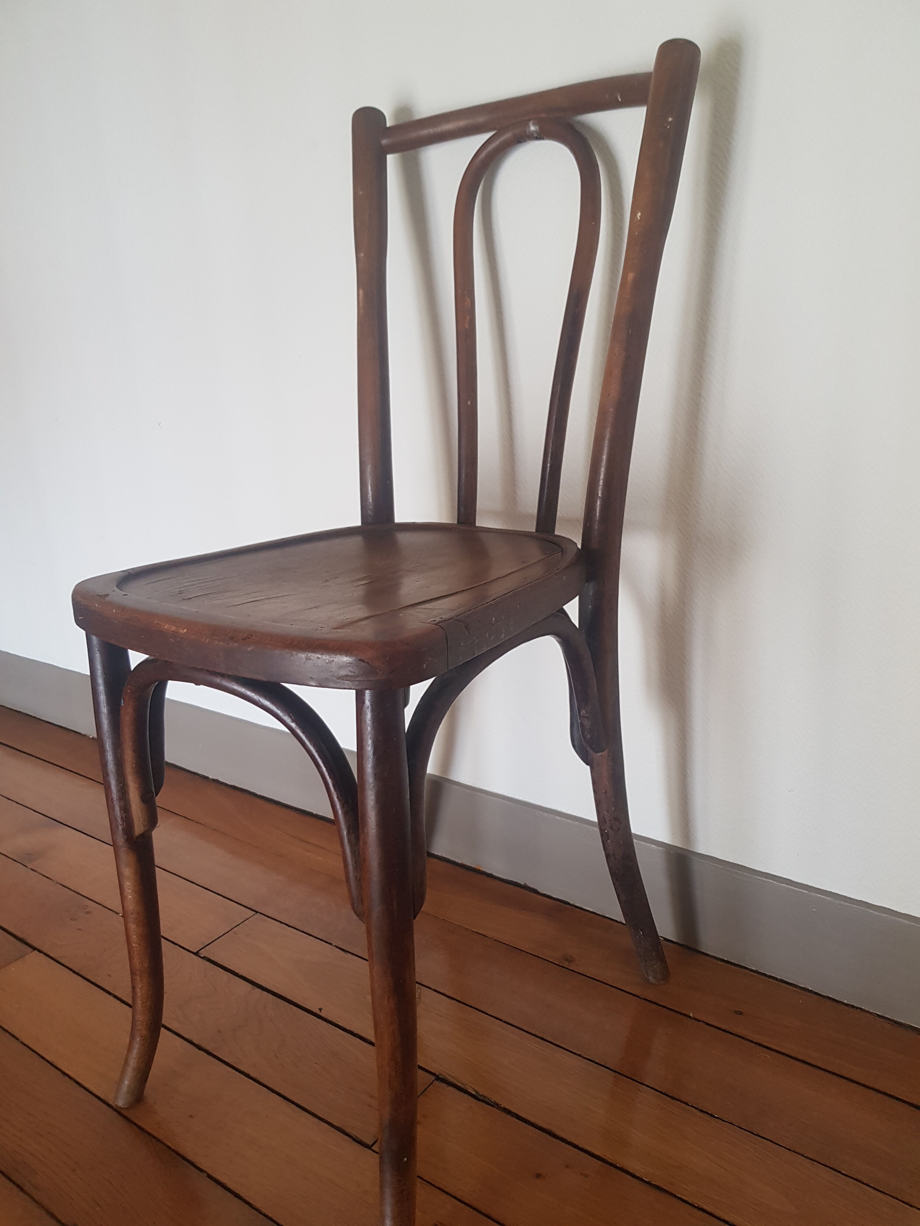 Bistro chair