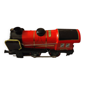 Hachette metal locomotive