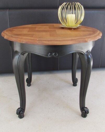 side-up or lounge table or for children