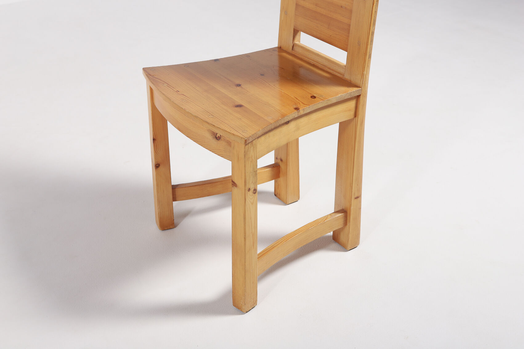 Set of 6 Swedish solid pine chairs by Sven Larsson Möbelshop