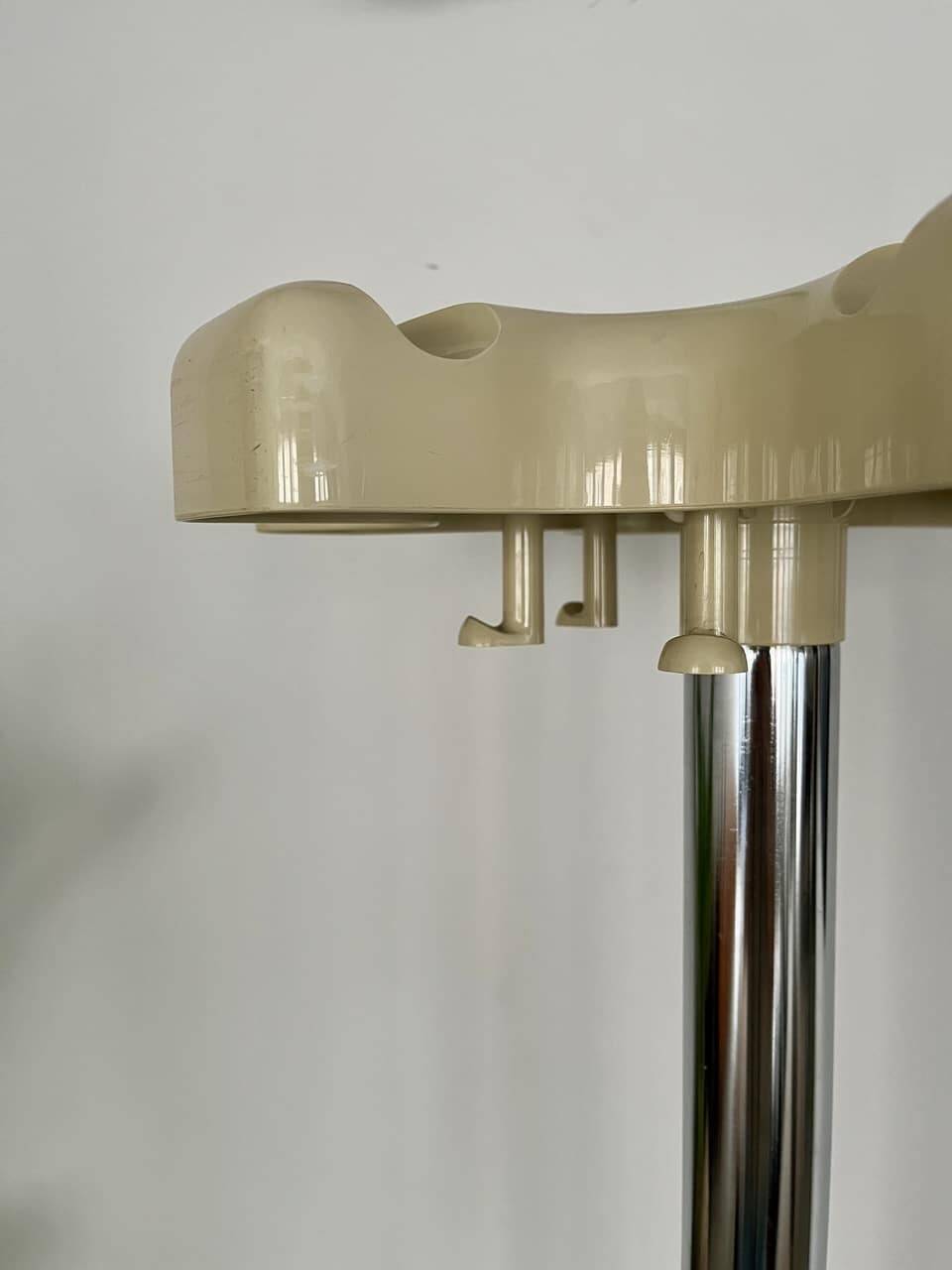 Modular vintage coat rack VIP – Velca, Italy, 1970s