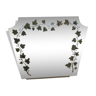 Mirror art deco trapezoidal decorated with Ivy 84x66cm