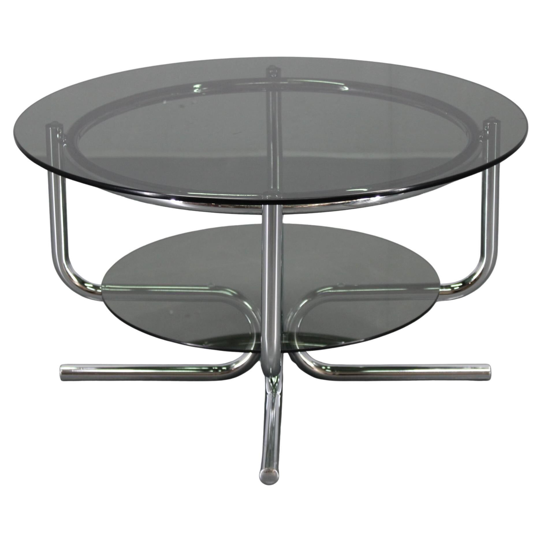 1970s Italian chrome tubular coffee table with smoked glass, round