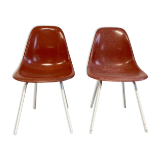 Pair of chairs by Charles & Ray Eames