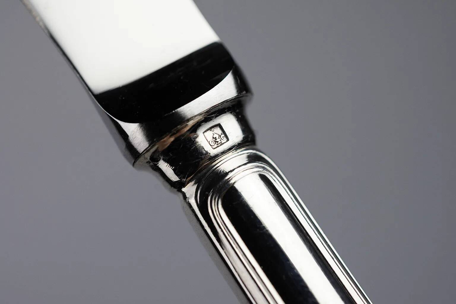 Christofle – 12 silver-plated dessert knives, Spatours model