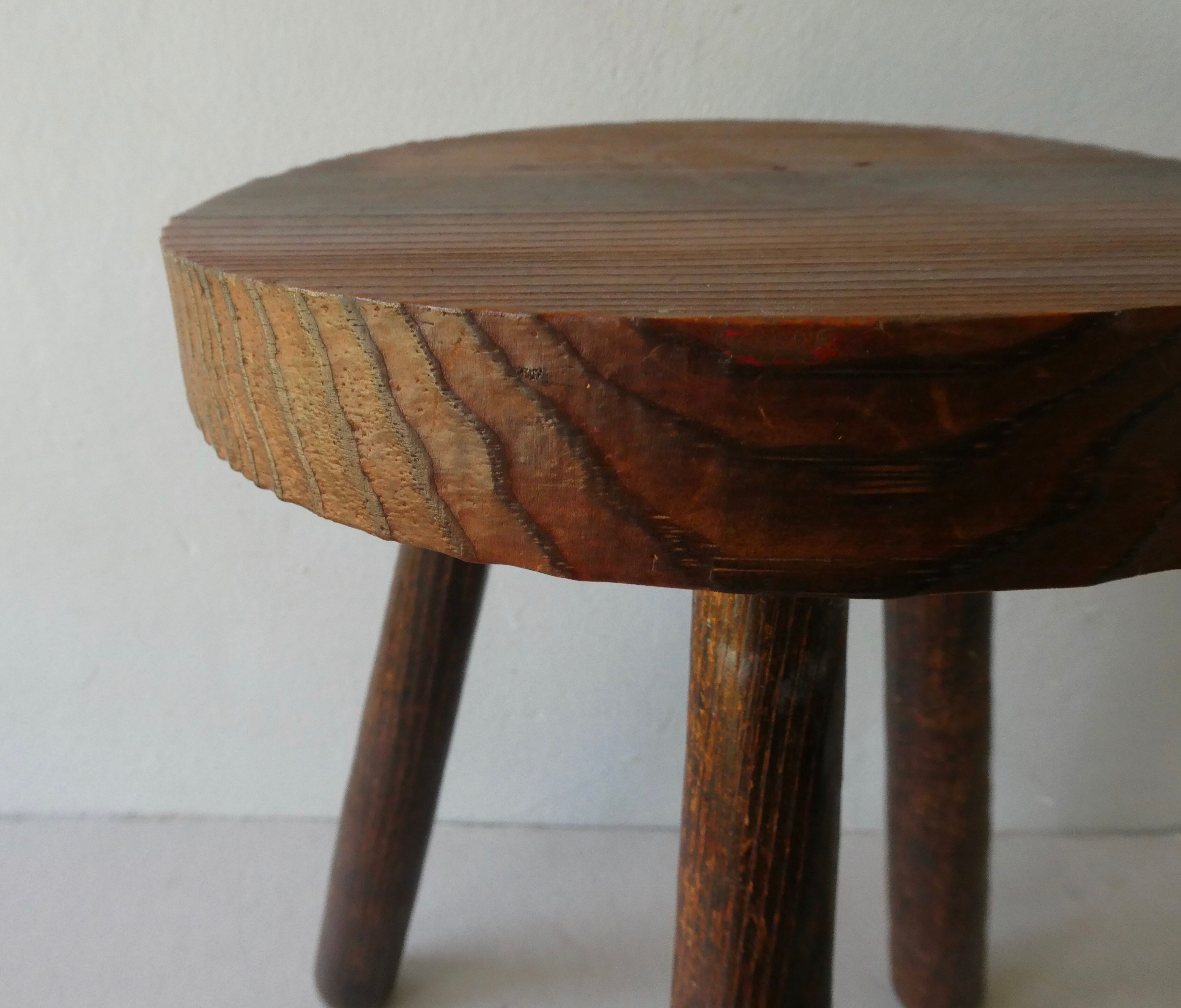 Massive pine tripod stool