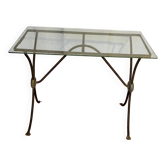 Table d'appoint base en fer forgé et plateau en verre