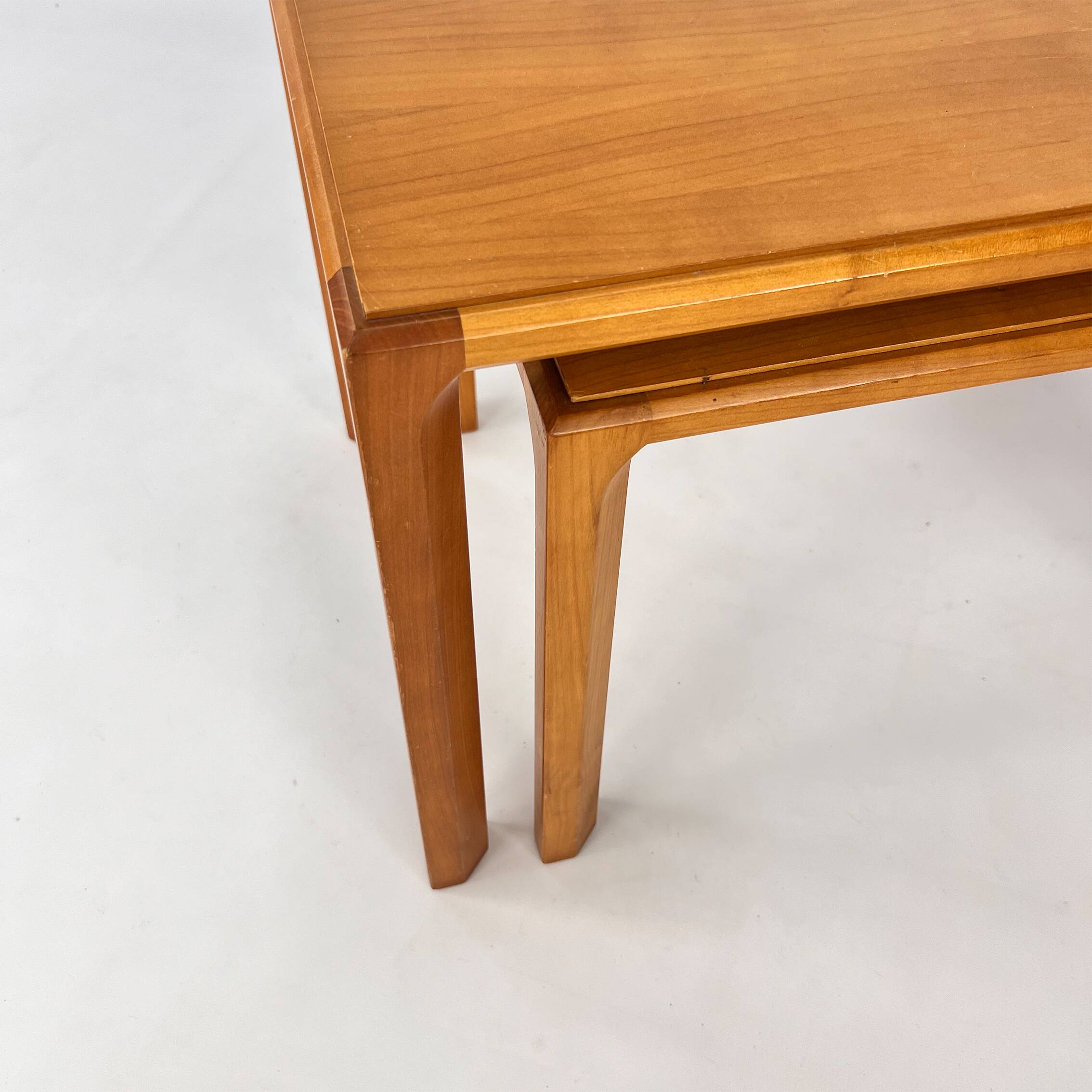 Tables d'appoint anthroposophiques en bois de cerisier, années 1970