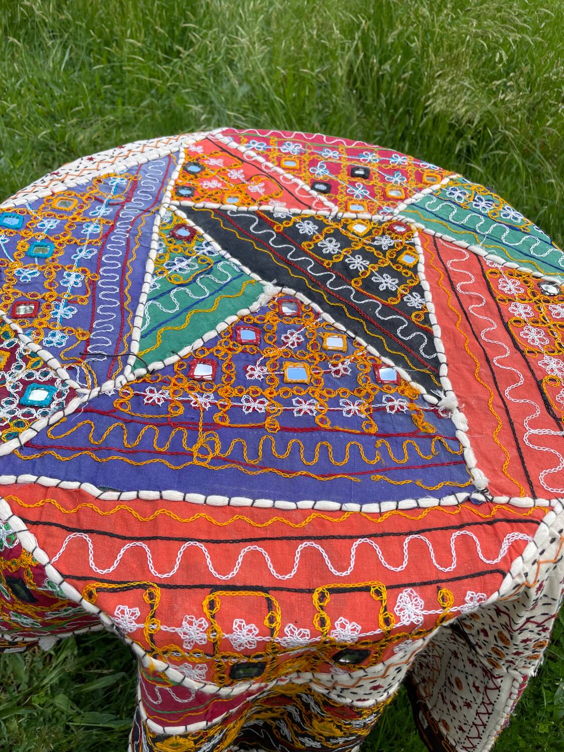 Oriental tablecloth with mirror and embroidery