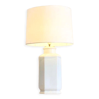 White lacquered ceramic table lamp, Italy 1970s