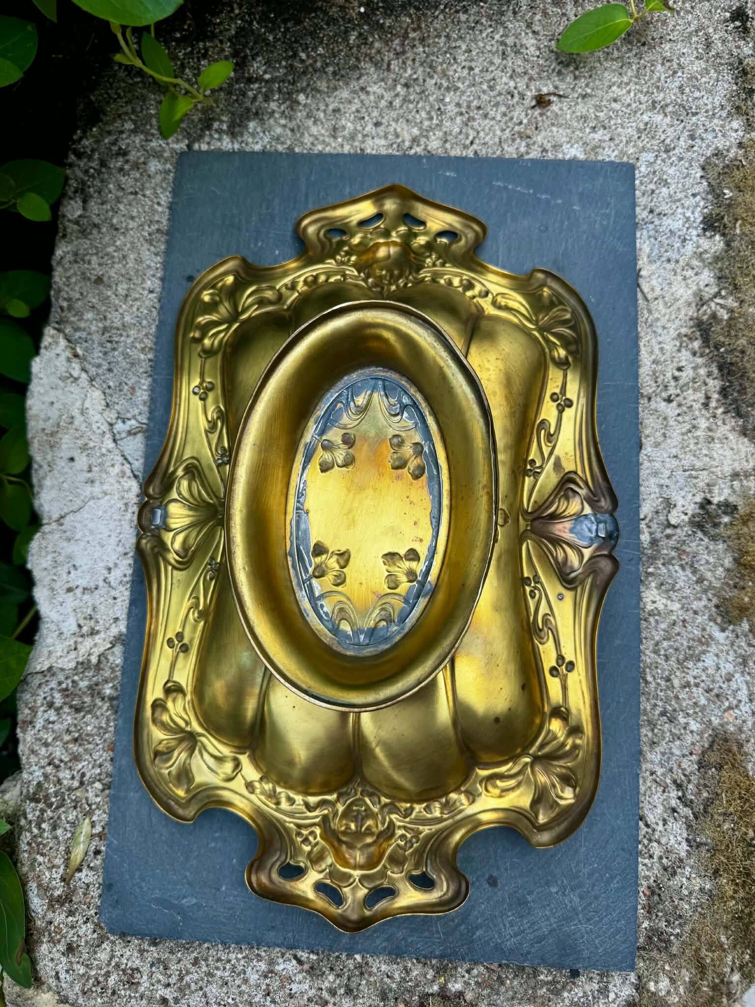 Golden metal fruit bowl Art Nouveau Jugendstil Germany