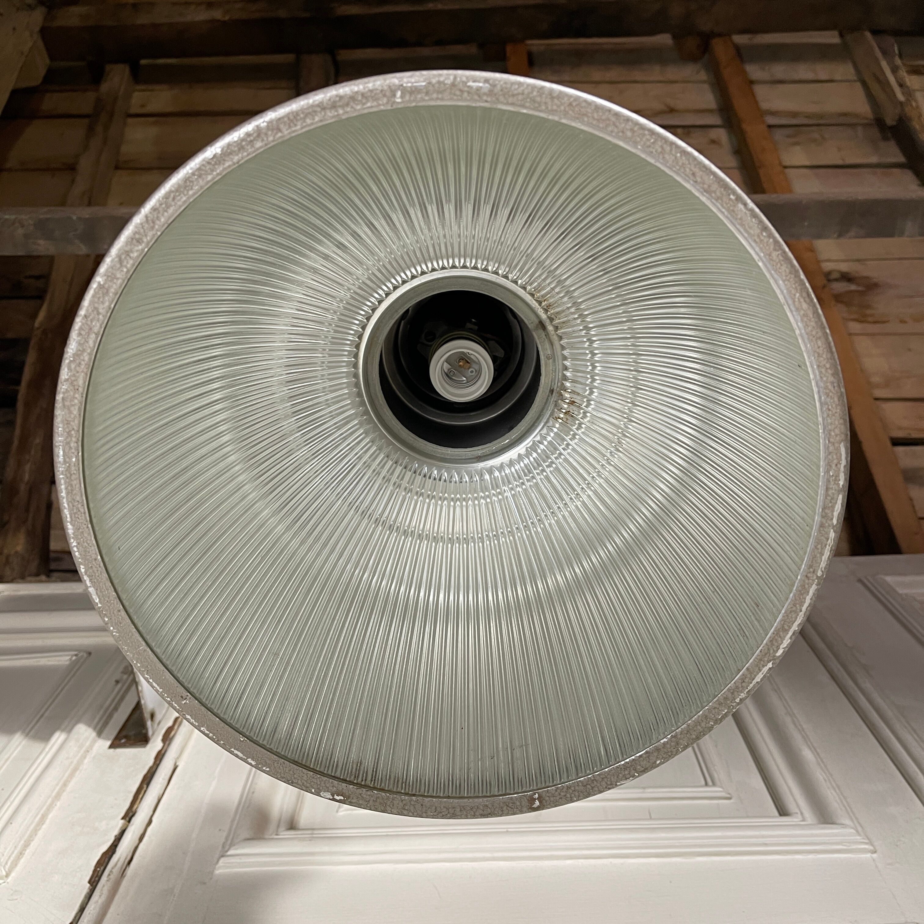 Holophane industrial suspension