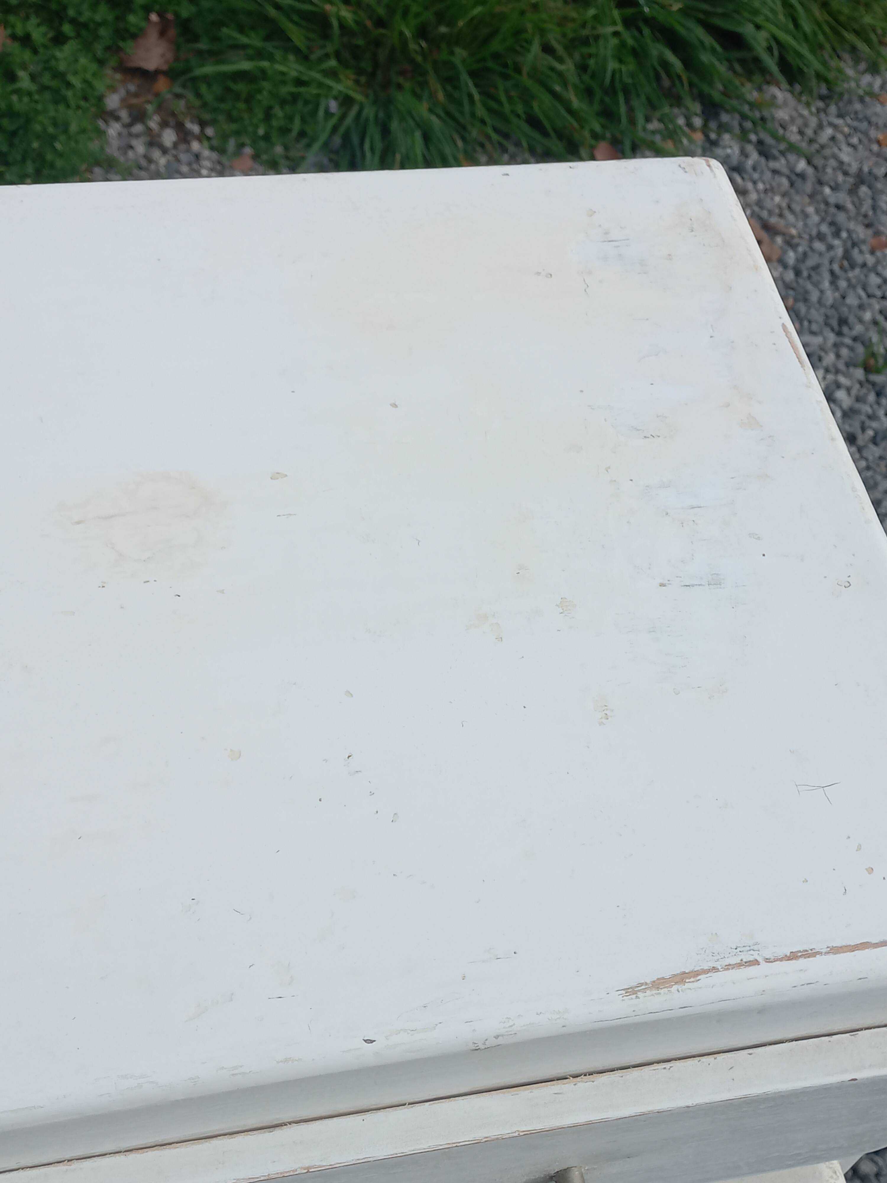 Buffet parisien patine blanche des années 50