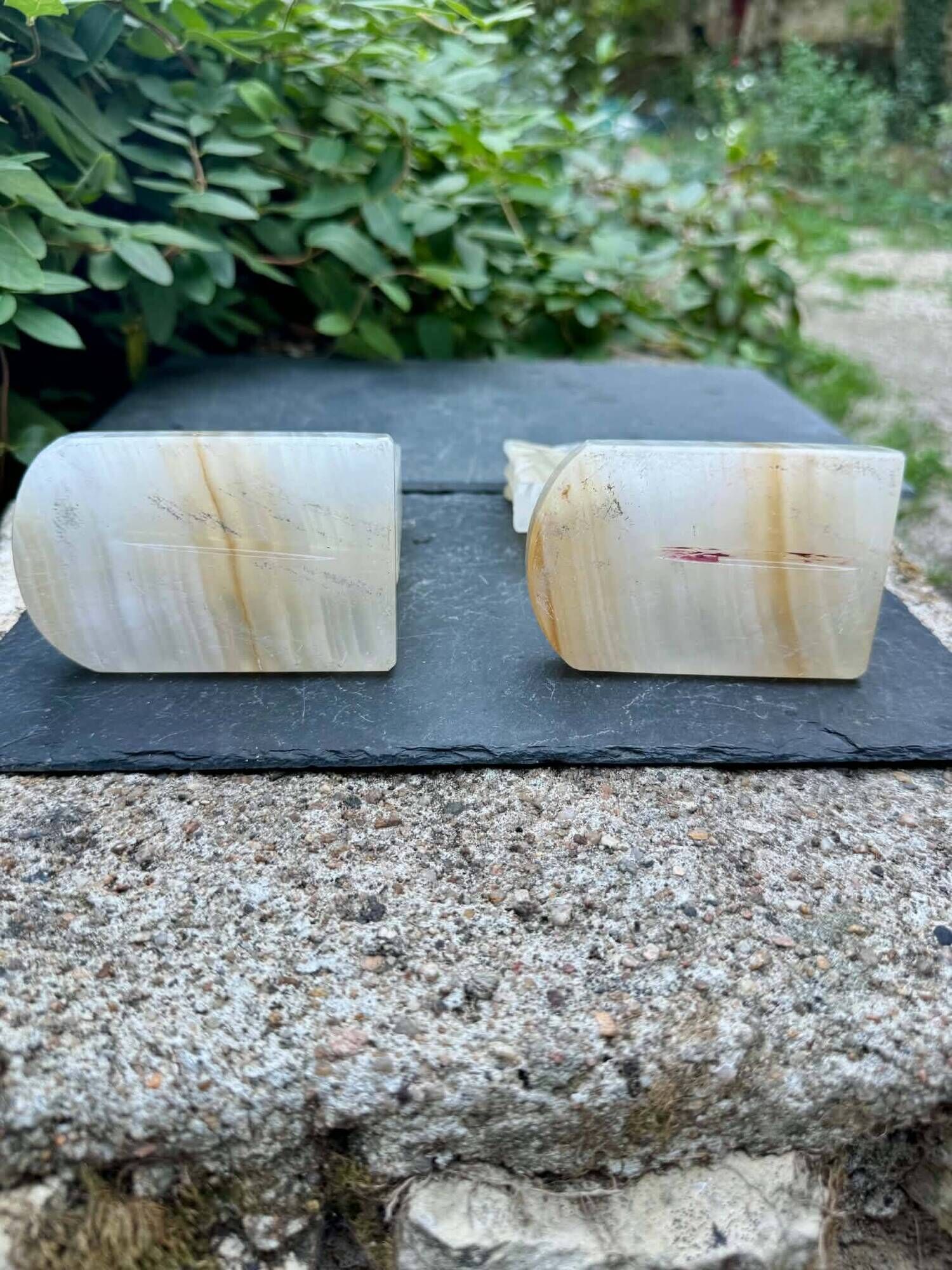 Pair of onyx bookends from the 1960s, vintage Italy.