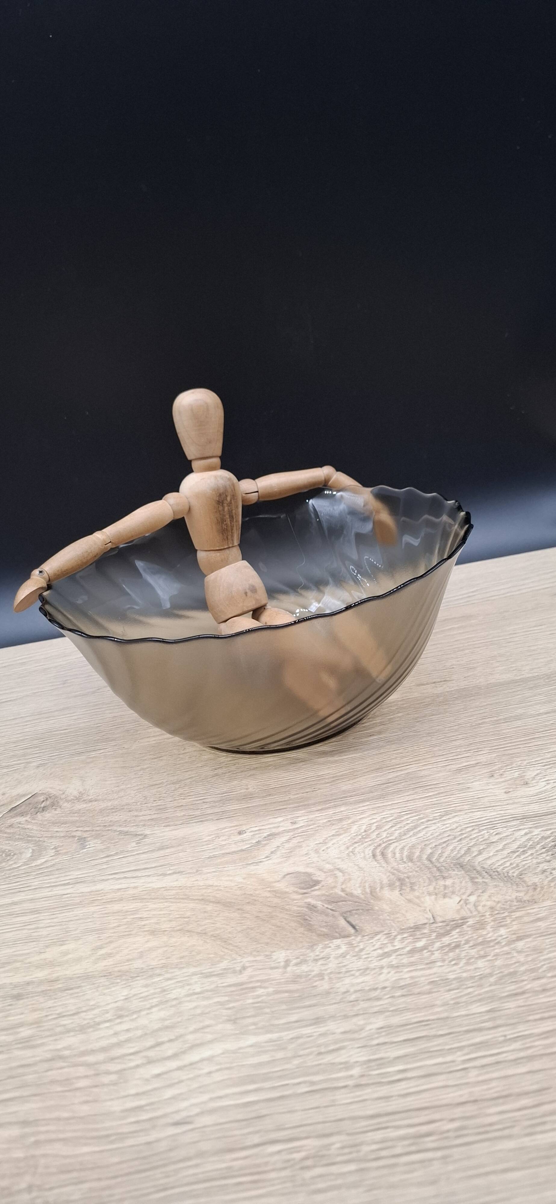 Arcoroc amber salad bowl